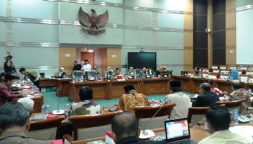 Suasana Rapat Dengar Pendapat Komisi VIII DPR dengan BWI dan Baznas, Selasa (19/1/2015)